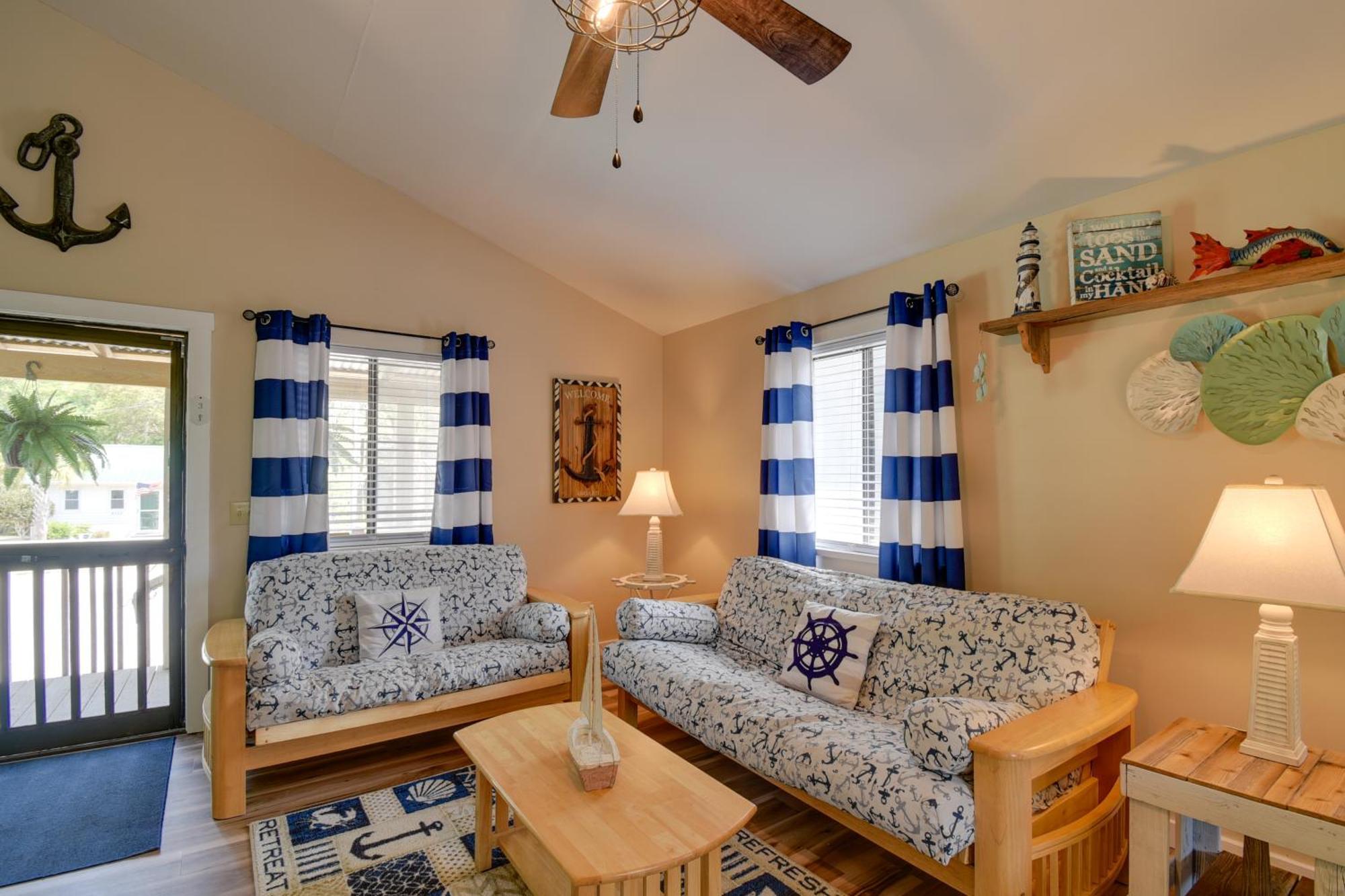 Ocean Isle Apartment With Balcony, 1 Mi To Beach! Ocean Isle Beach Esterno foto